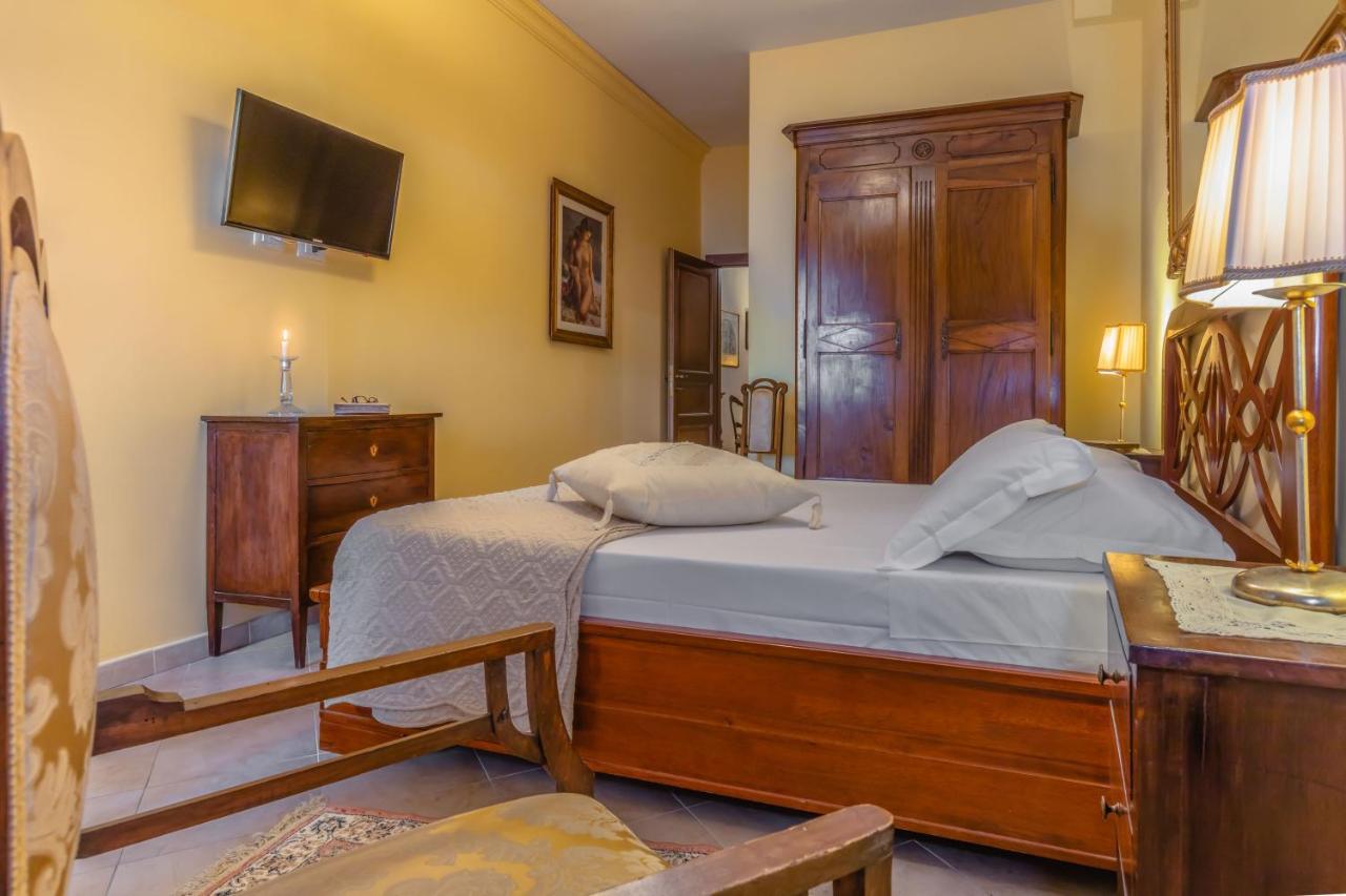 B & B La Fontaine Residenza D'Epoca Вітербо Екстер'єр фото